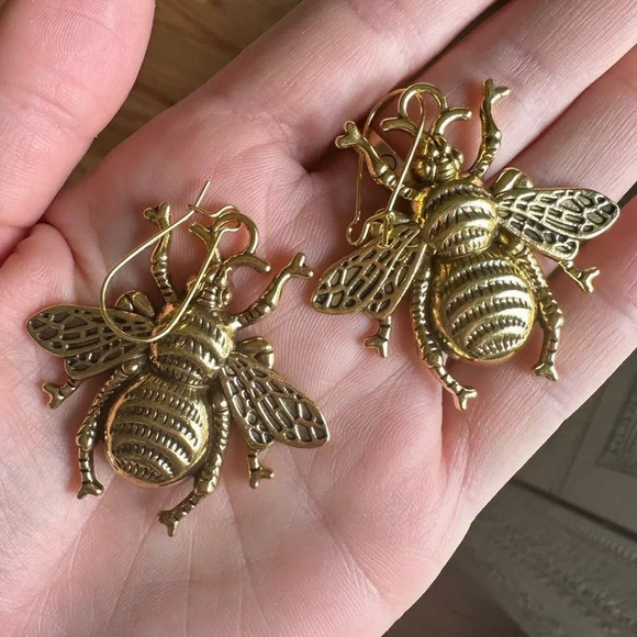 Gold Queen Bee Lucky Earrings - Picture 10 of 17